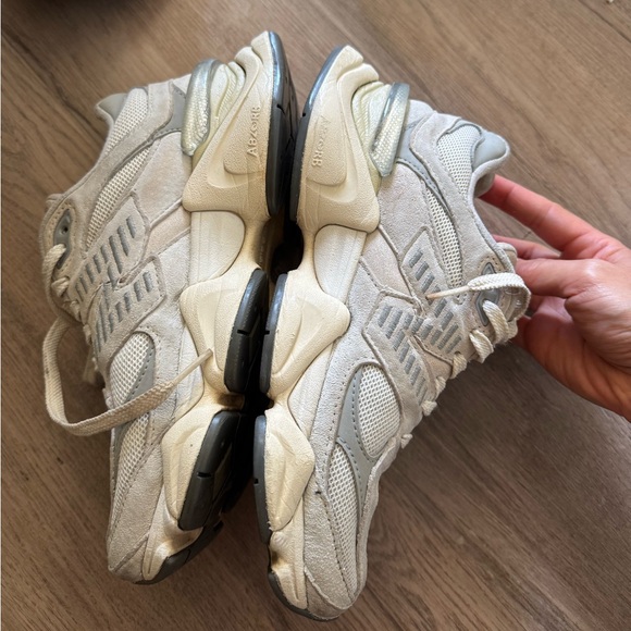 NEW BALANCE | 9060 sea salt concrete |  M 5 | W 6.5 - Picture 8 of 10